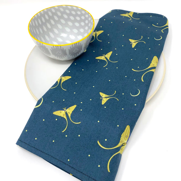 Organic Napkins - Set of 4 Charley Harper Luna Moth Flight