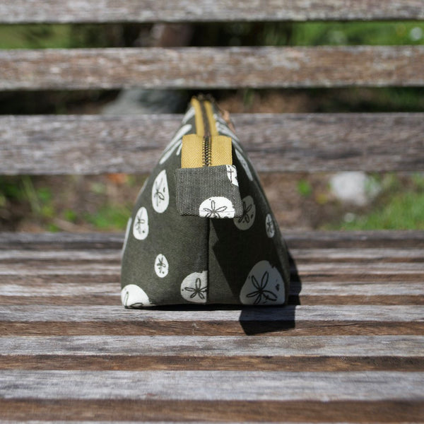 Open Wide Pouch Charley Harper Sand Dollars - 3 Sizes