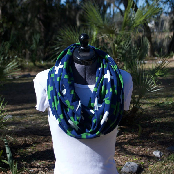 Infinity Scarf Navy Cross