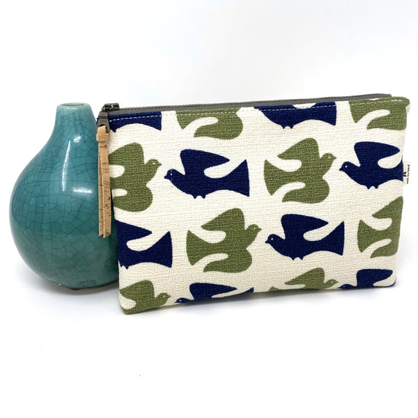 Slim Zip Pouch Navy & Olive On the Fly - 3 Sizes