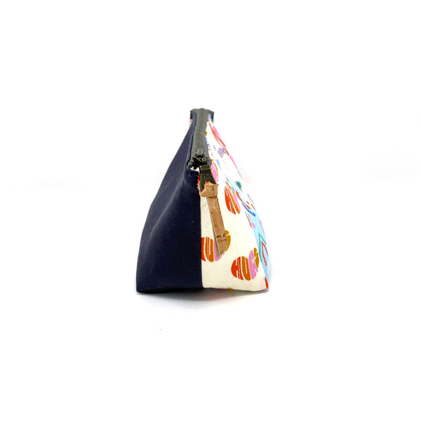 Open Wide Pouch Universal Love