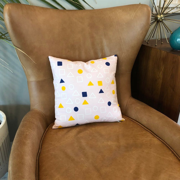 Throw Pillow Cover Pink Geometry