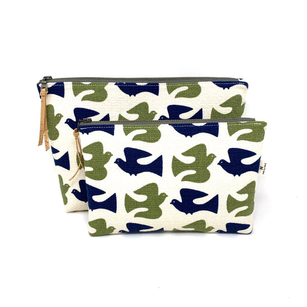 Slim Zip Pouch Navy & Olive On the Fly - 3 Sizes